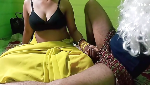Big Boobs Indian Bahu Fucks With Her Old Sasur Ji Jabardasti Everyday After Husband Leaves