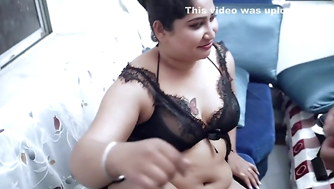Doyel Calls Dildo Service-man To Clean Her Vagina And Turns Into Double Penetration With Real Cock And Big Size Dildo
