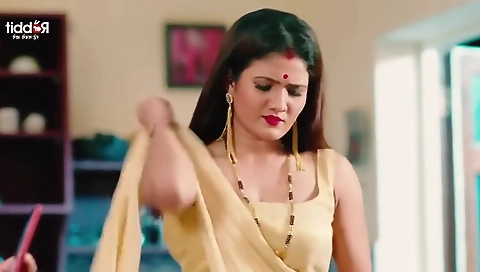 Indian Housewife Is Always In The Mood To Fuck Her