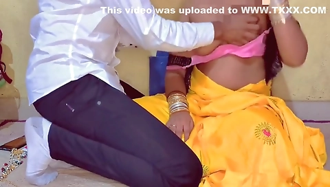 Indian Stepmom Got A Anniversary Gift By Stepson