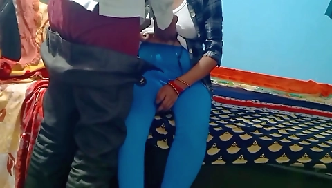 Desi Girlfriend Ko Bedroom Me Bula Kar Choda