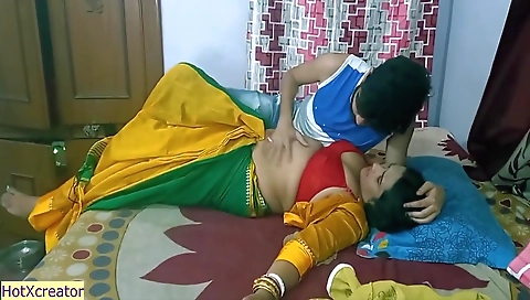 Indian Hot Milf Aunty Vs Innocent teen 18+ !! New Indian Sex With Hindi Audio 13 Min