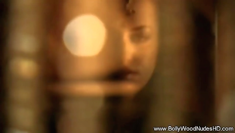 Bolly Babe Is Quite Gorgeous Nude