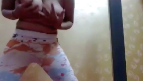Desi indian mehndi bhabhi spanked deepthroat fucked and masturbating on cam
